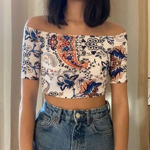 cropped paisley shirt